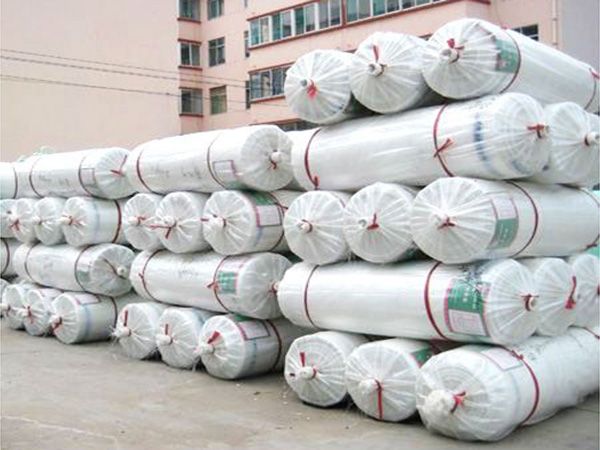 农用塑料薄膜的选择和养护